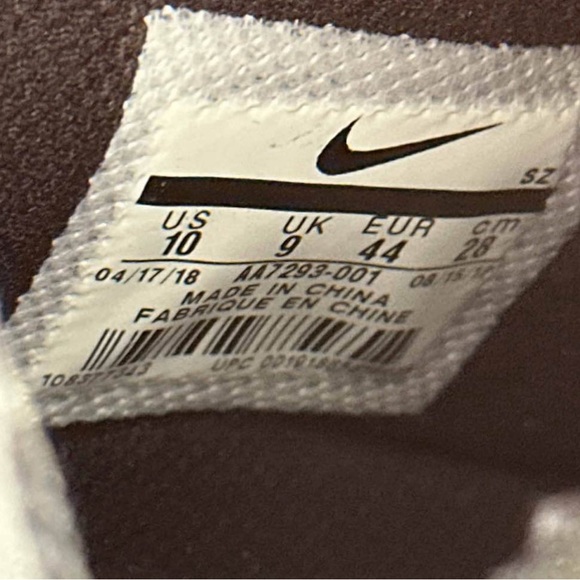 Off White x Air Max 90 in black - Men’s size 10 - Picture 7 of 8